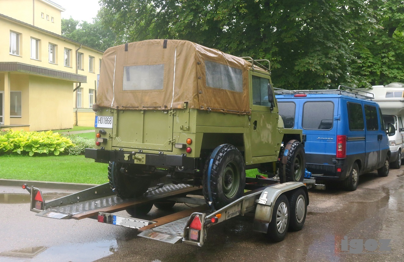 H01868, Land Rover Lightweight 1st gen (Series IIA/III), 1968–1984