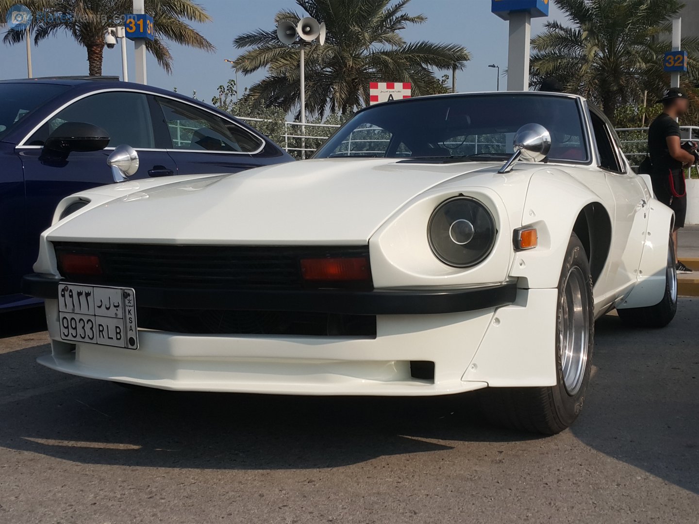 9933 RLB, Datsun 280Z 1st gen (S30), 1975–1978