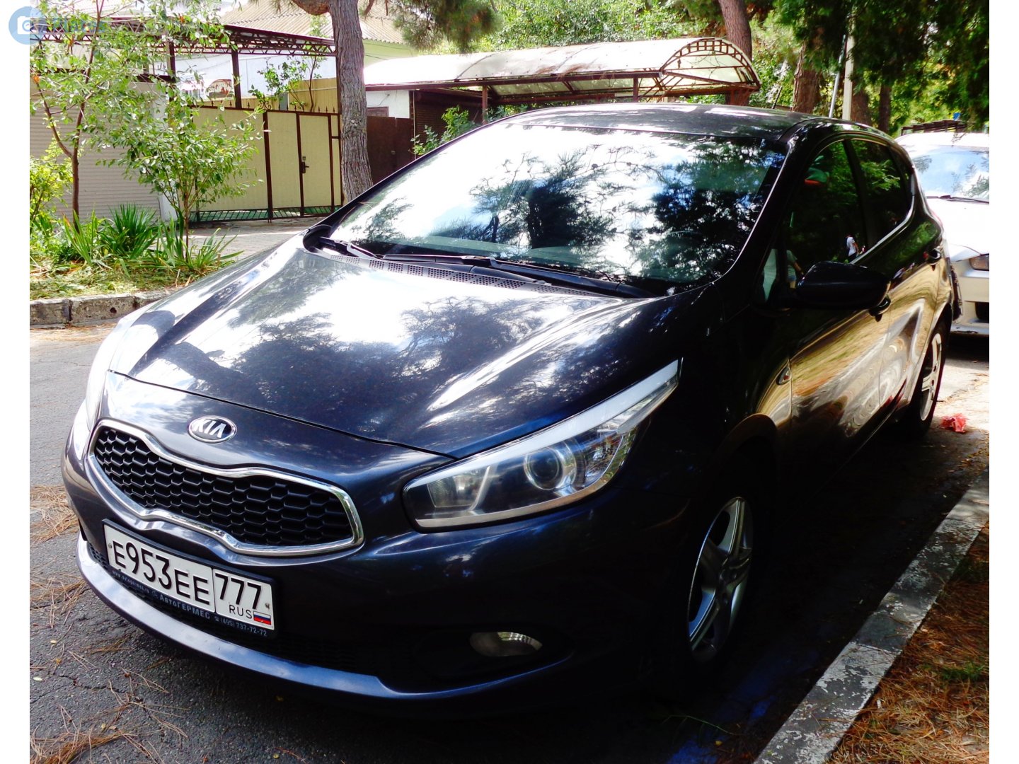 е 953 ее 777, Kia Ceed 2nd gen cee'd 5-door Hatch (JD), 2012–2018