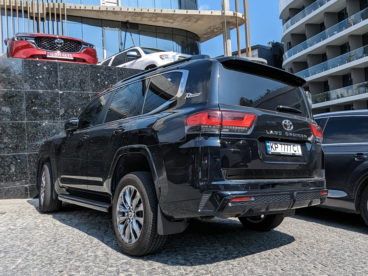 KP 7777 CI, Toyota Land Cruiser 300 (J300), 2021–