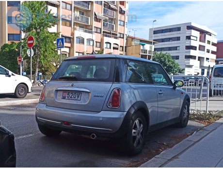 520V, MINI Hatch