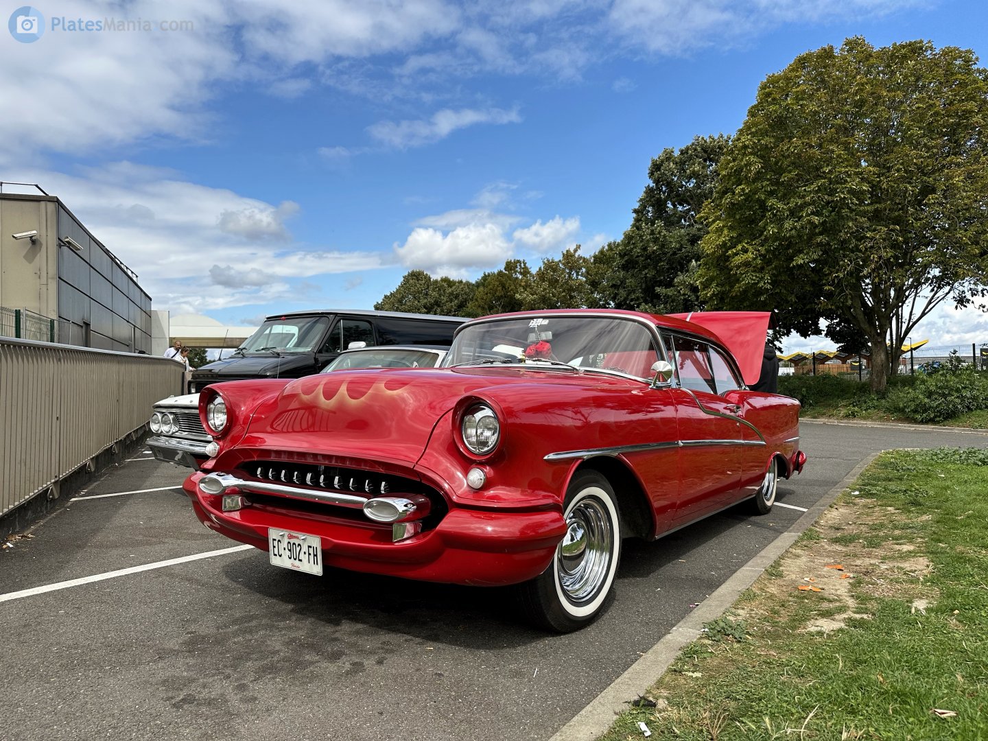 EC-902-FH, Oldsmobile 88 2nd gen 1954 2-door Sedan (3611; B-body), 1953–1954