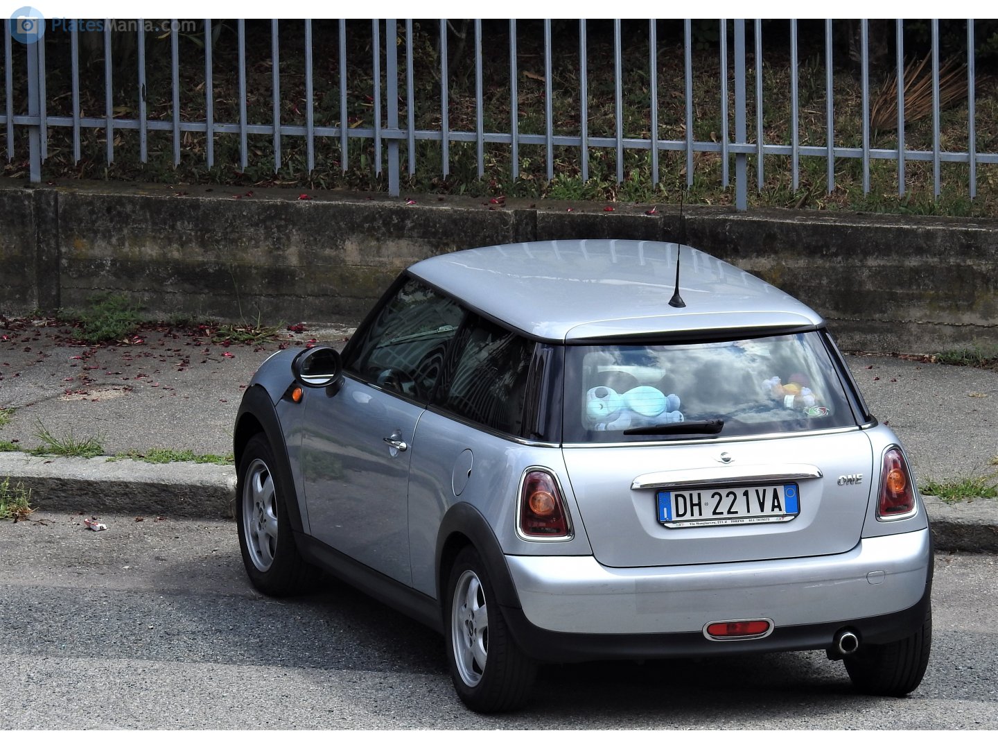 DH 221 VA, MINI Hatch 2nd gen (R56), 2006–2013