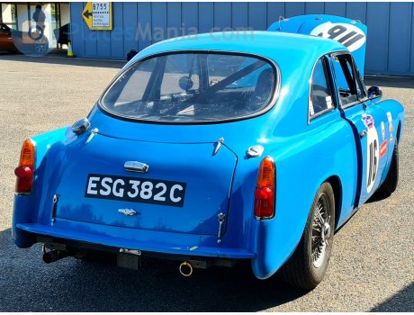 ESG 382C, Gilbern GT