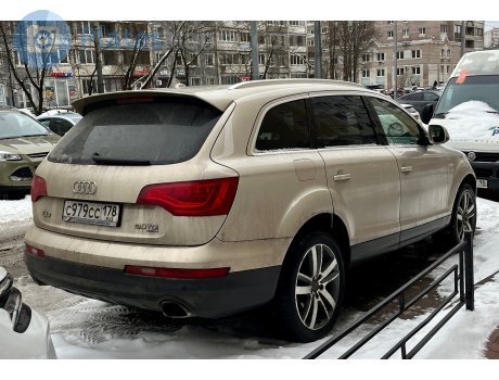 с979сс178, Audi Q7