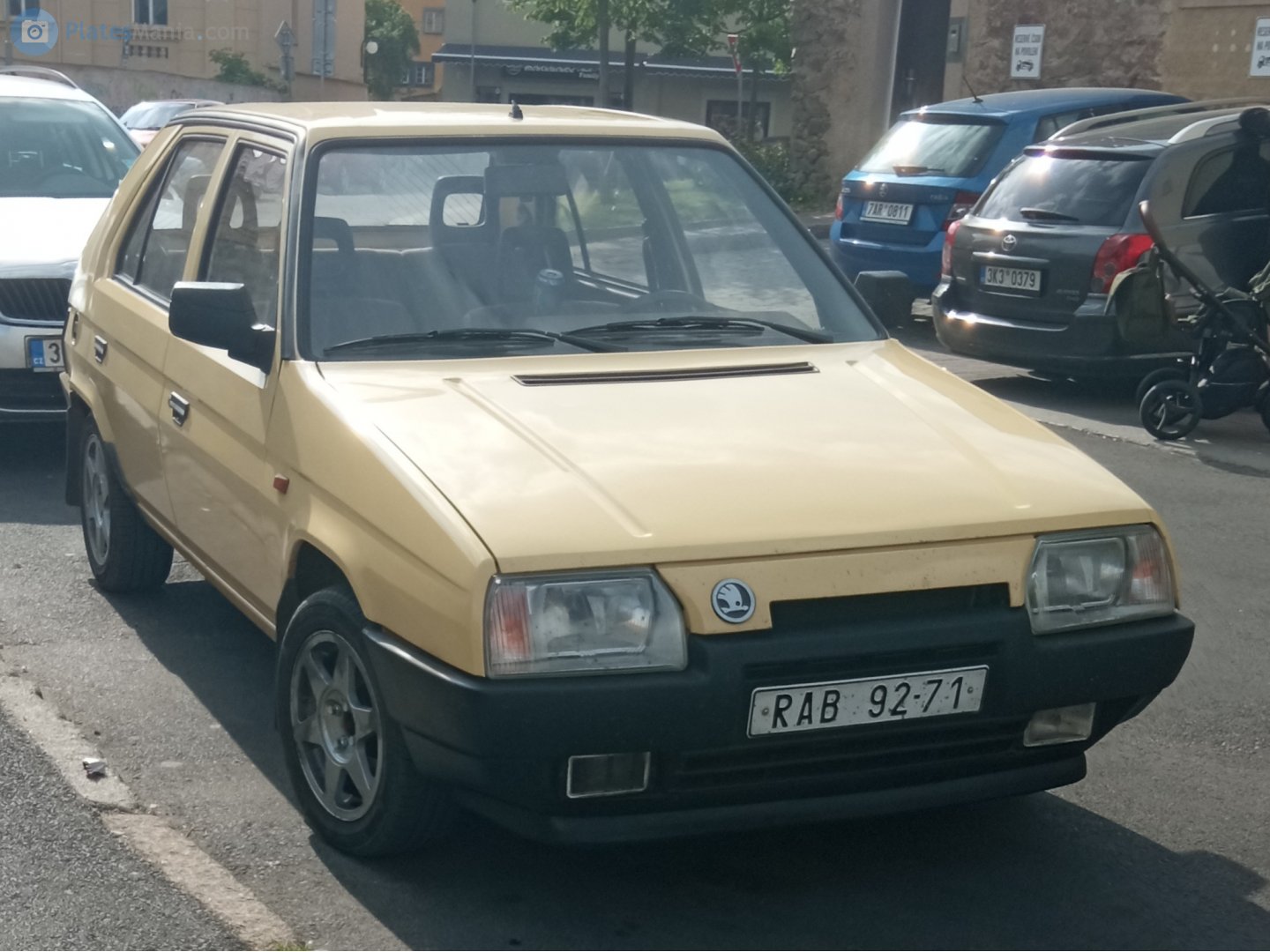 RAB 92-71, Skoda Favorit 1st gen Hatch (Type 781), 1987–1995