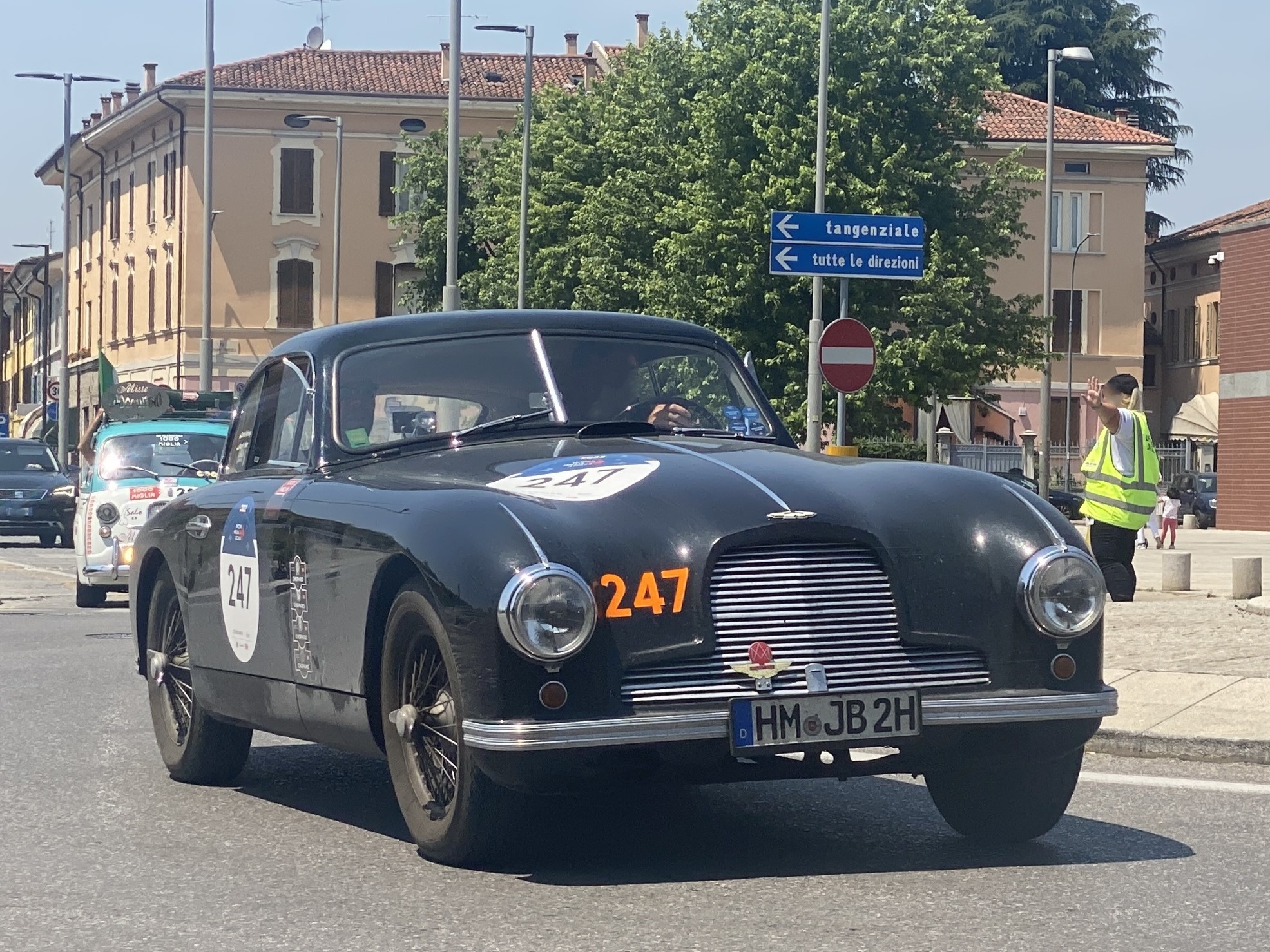 HM JB 2 H, Aston Martin DB2/4 