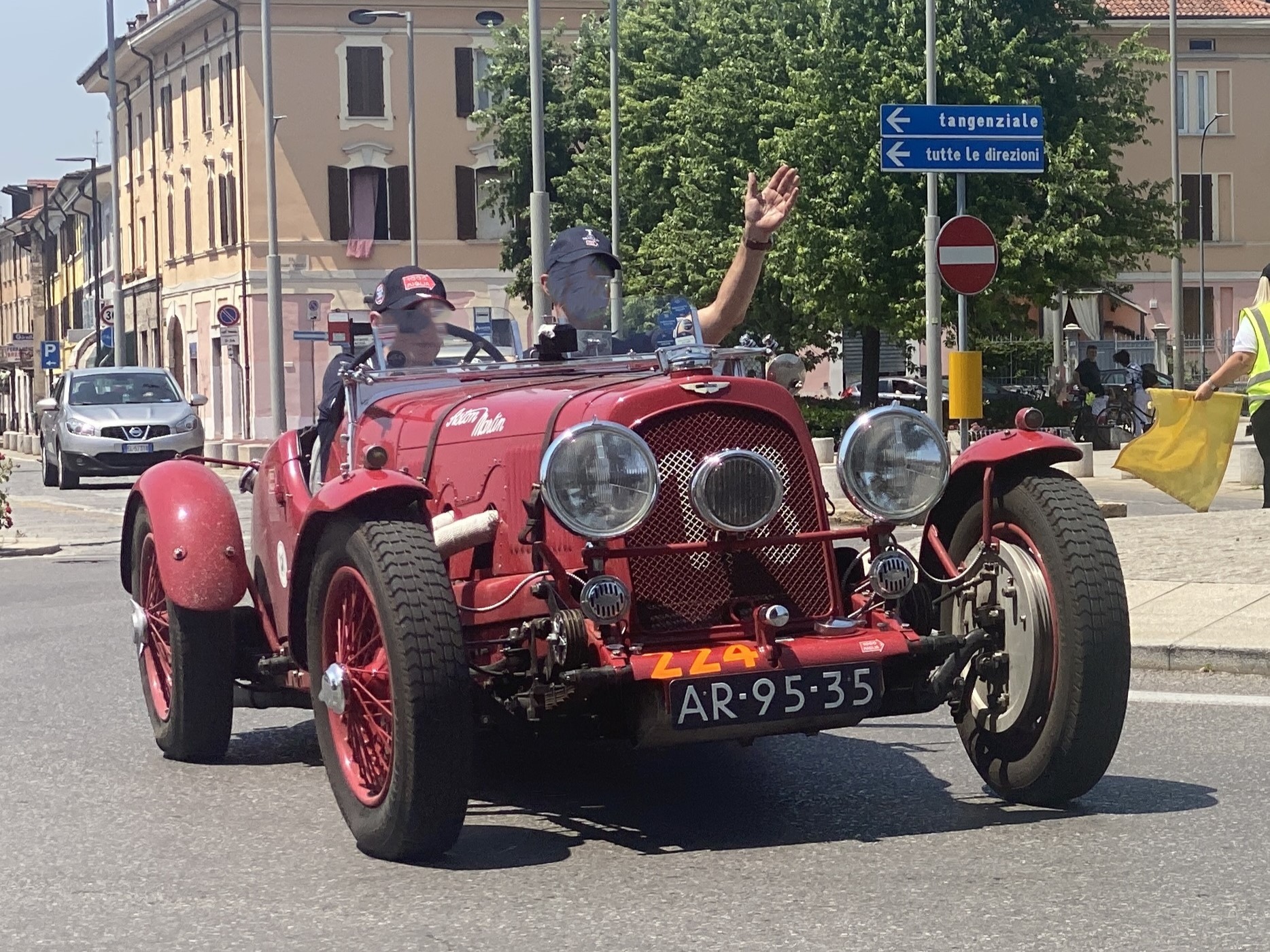 AR-95-35, Aston Martin 2-Litre 