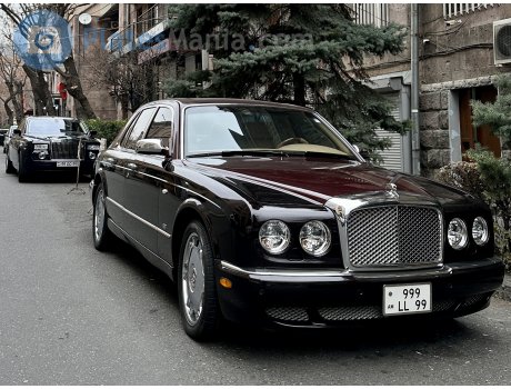 999 LL 99, Bentley Arnage