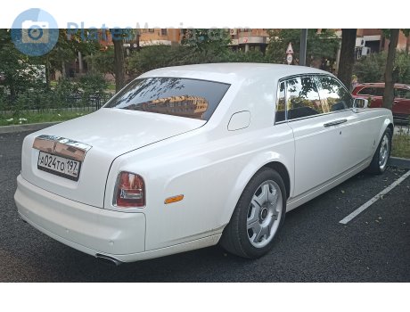 а024то197, Rolls-Royce Phantom