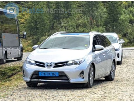7-KTK-86, Toyota Auris