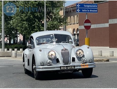 910 UYE, Jaguar XK140