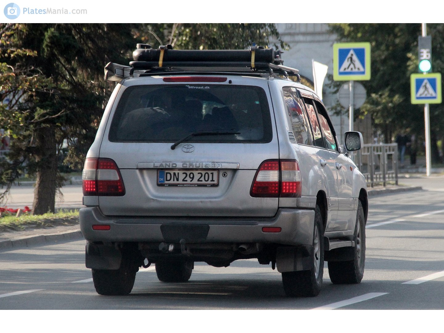 DN 29201, Toyota Land Cruiser 100 (J100), 1998–2007