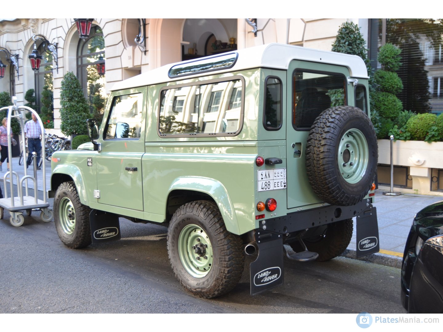 488 EEE, Land Rover Defender 1st gen 90