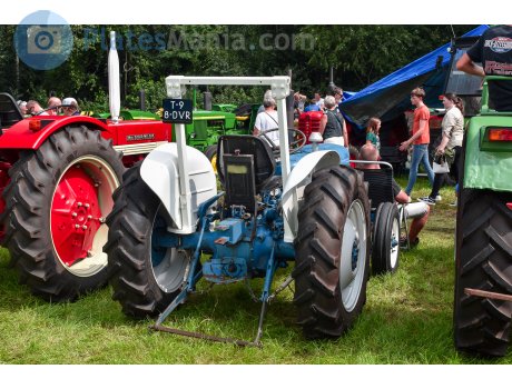 T-98-DVR, Fordson Super Dexta