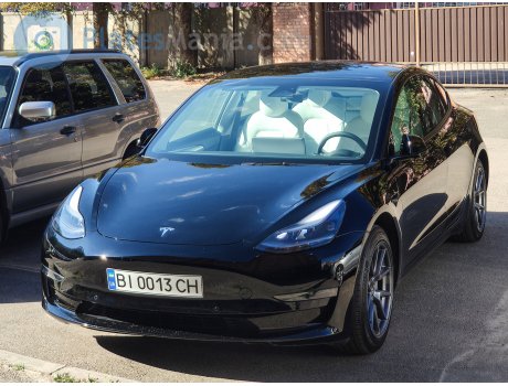 BI 0013 CH, Tesla Model 3