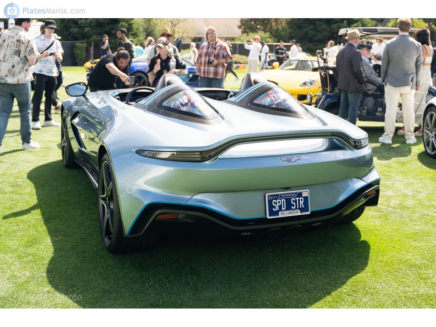 SPD STR, Aston Martin V12 Speedster 