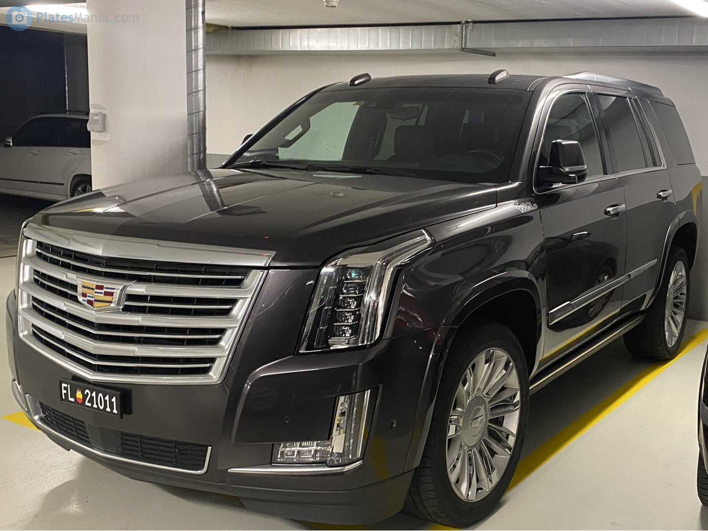 FL 21011, Cadillac Escalade 4th gen (GMTK2XL), 2014–2020