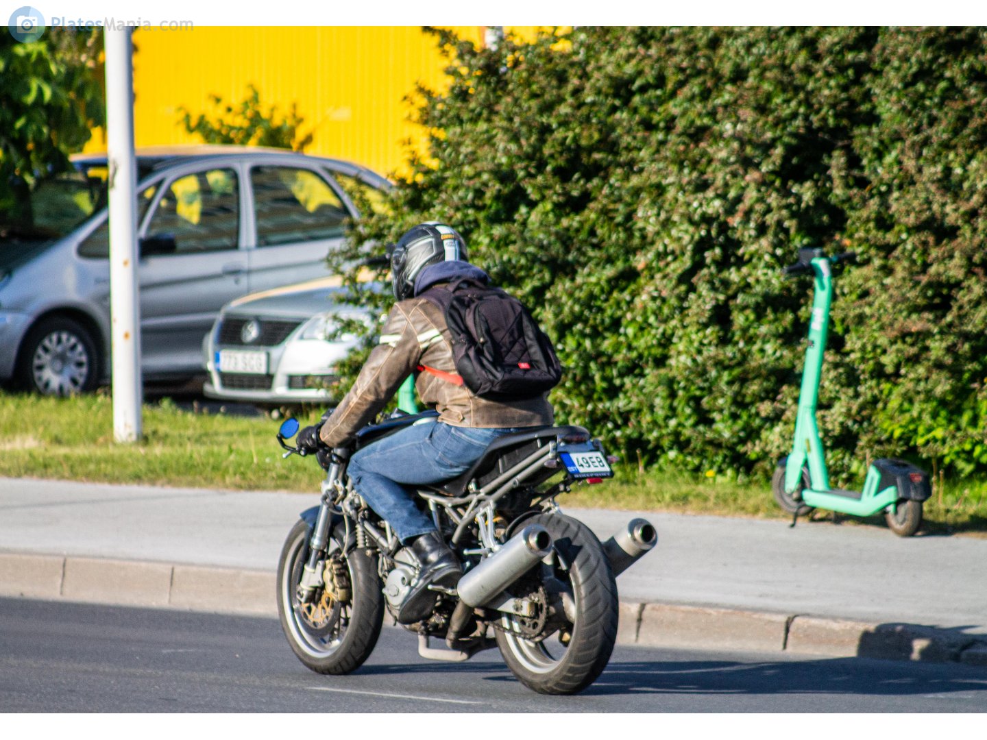 49 EB, Ducati 750 Sport 