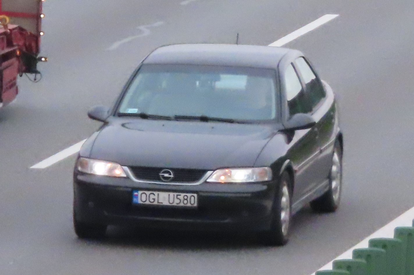 OGL U580, Opel Vectra 2nd gen Sedan (B; J96), 1995–2002