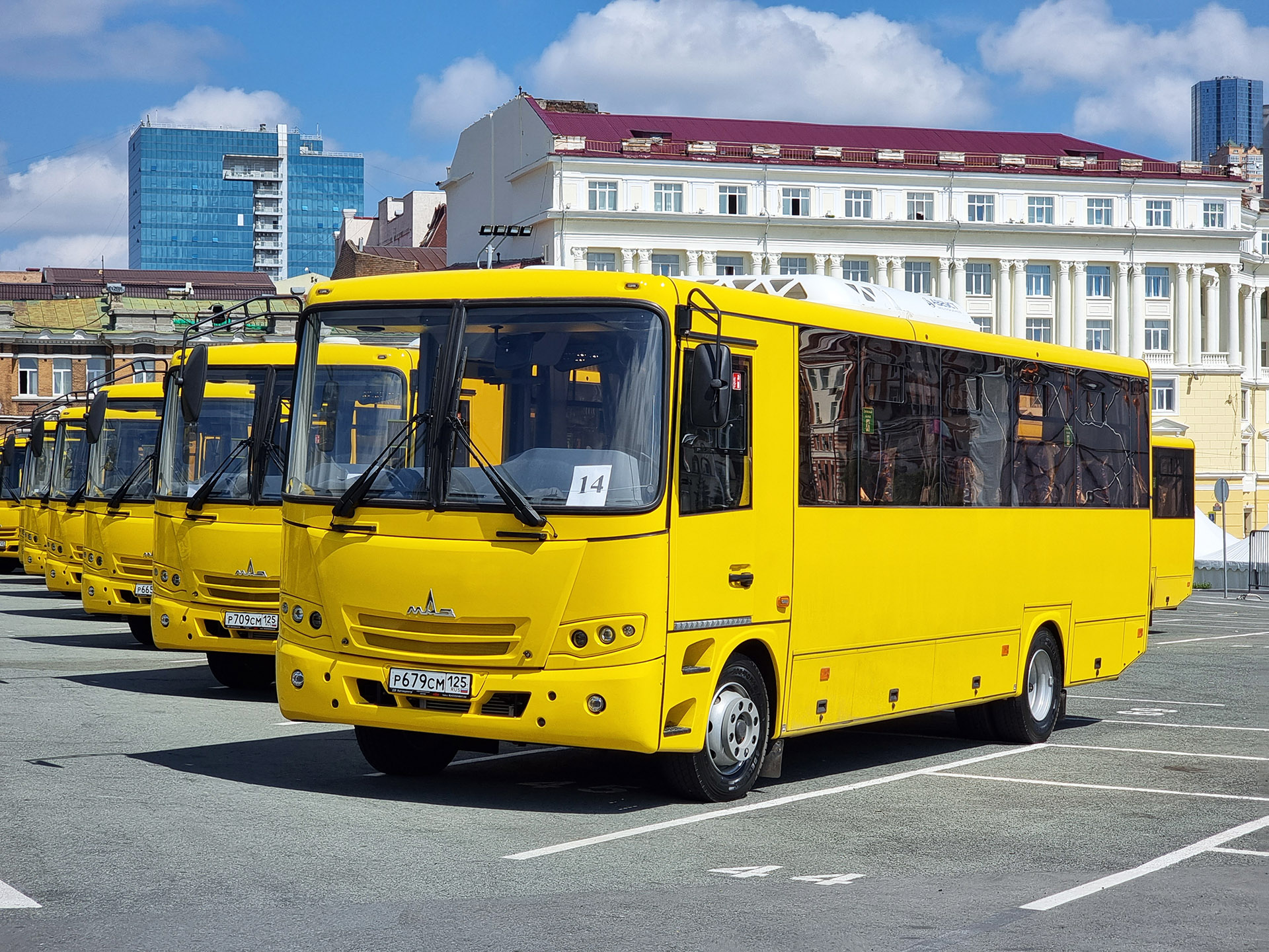 р 679 см 125, MAZ 257 