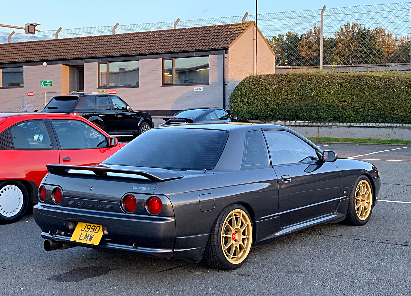 J990LMW, Nissan Skyline 8th gen Coupé (R32), 1989–1993