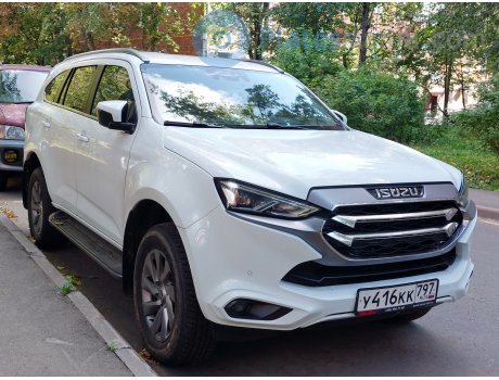 у416кк797, Isuzu MU-X