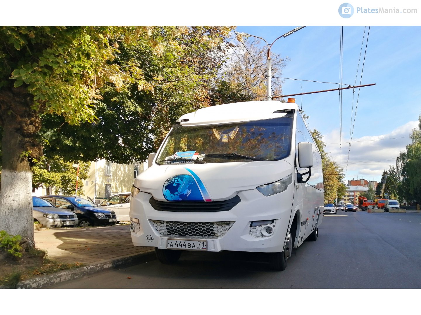 а 444 ва 71, Neman 4202 