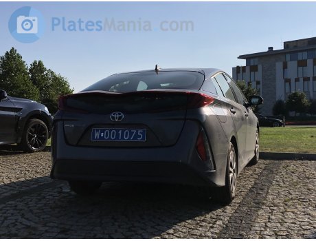 W 001075, Toyota Prius