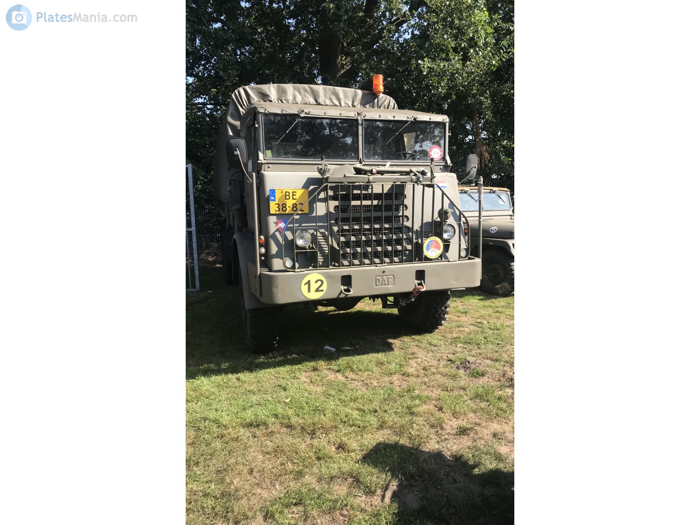 BE-38-82, DAF Y-314/324 