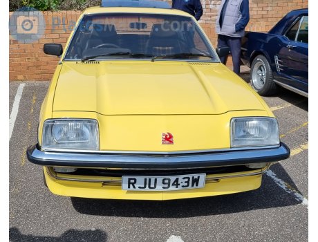 RJU 943W, Vauxhall Cavalier