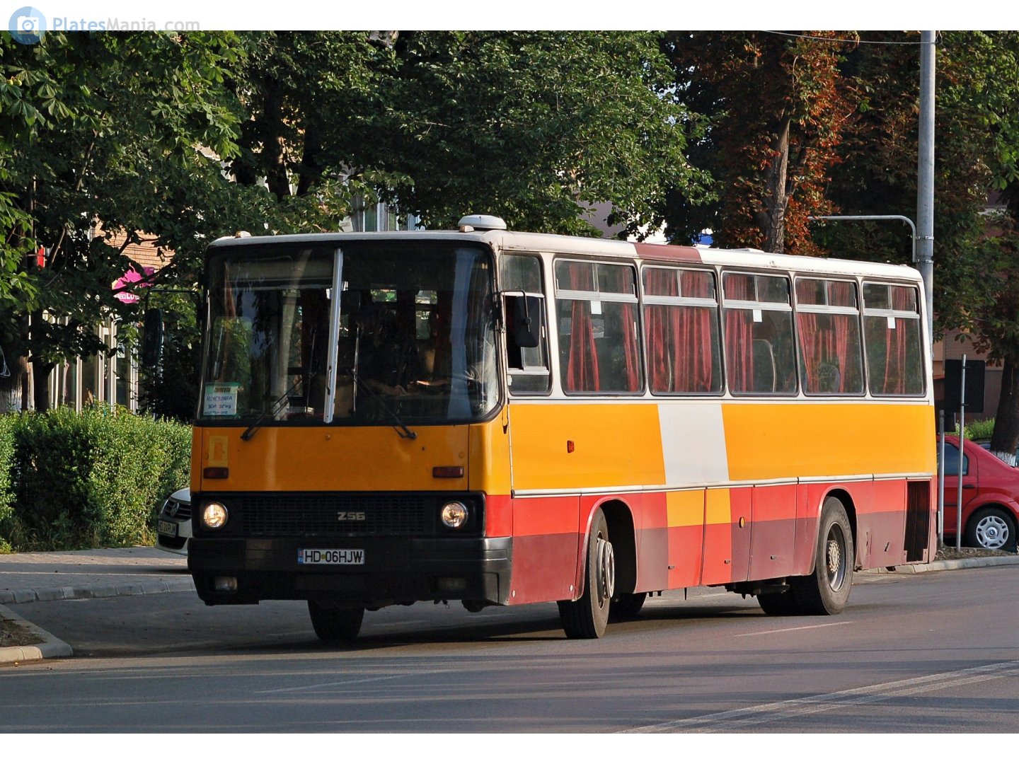 HD 06 HJW, Ikarus 256 