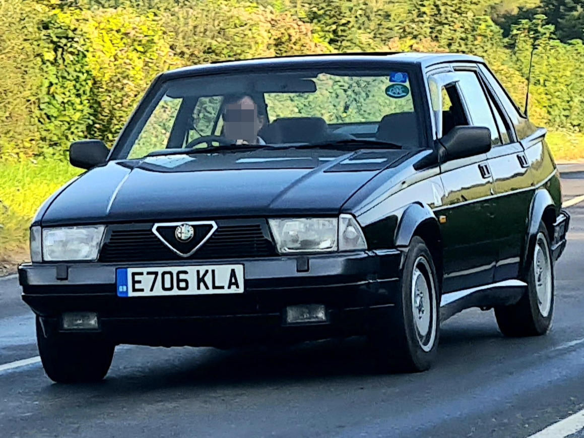 E706KLA, Alfa Romeo 75 1st gen (162B), 1985–1992