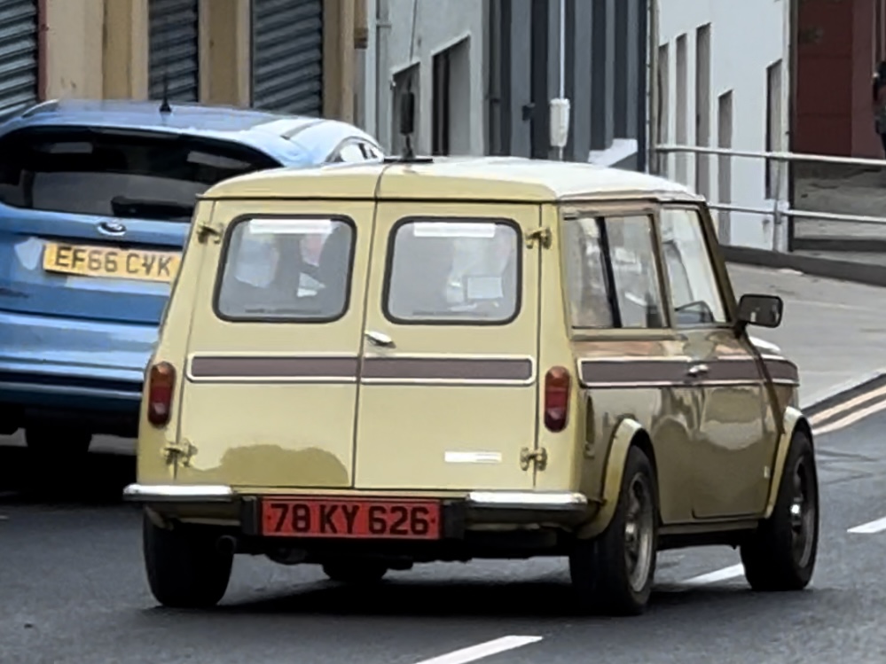 78-KY-626, Leyland Mini 