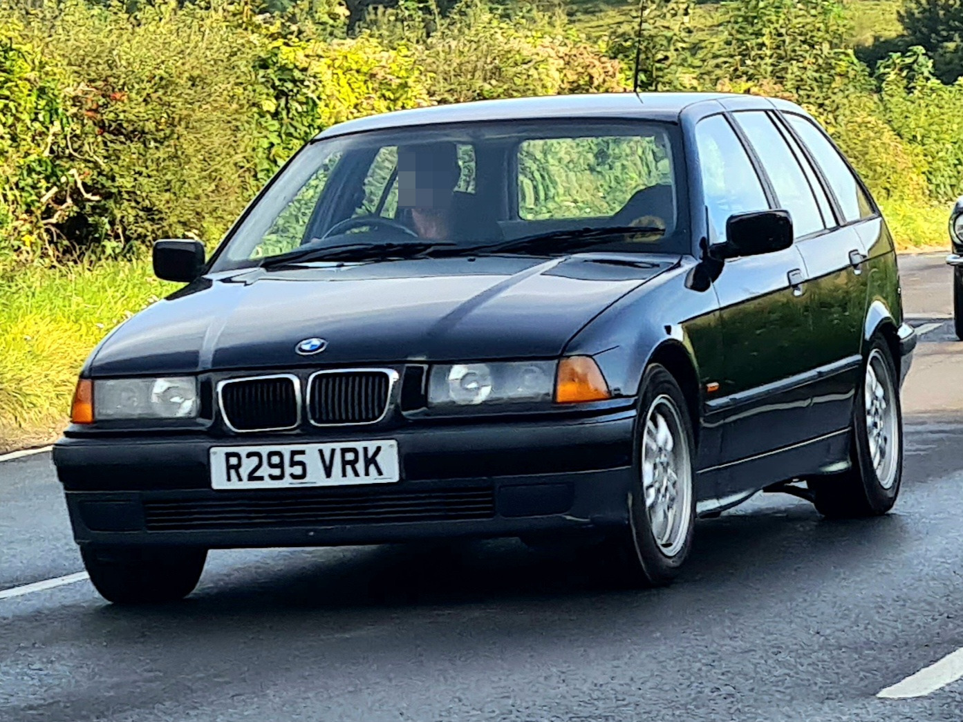 R295VRK, BMW 3 Series 3rd gen Touring (E36), 1995–1999