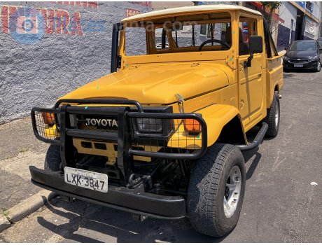 LXK-3847, Toyota Bandeirante