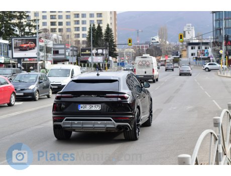 WOR SM 975, Lamborghini Urus