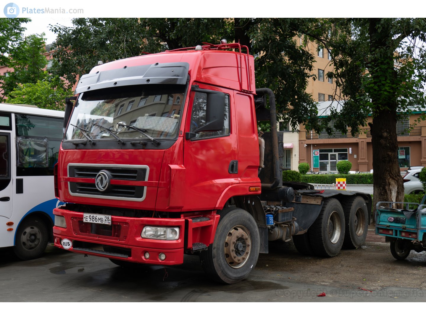 е 986 мв 28, DongFeng Chenglong 
