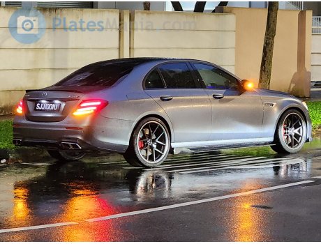 SJJ 1001 U, Mercedes-Benz E-Klasse