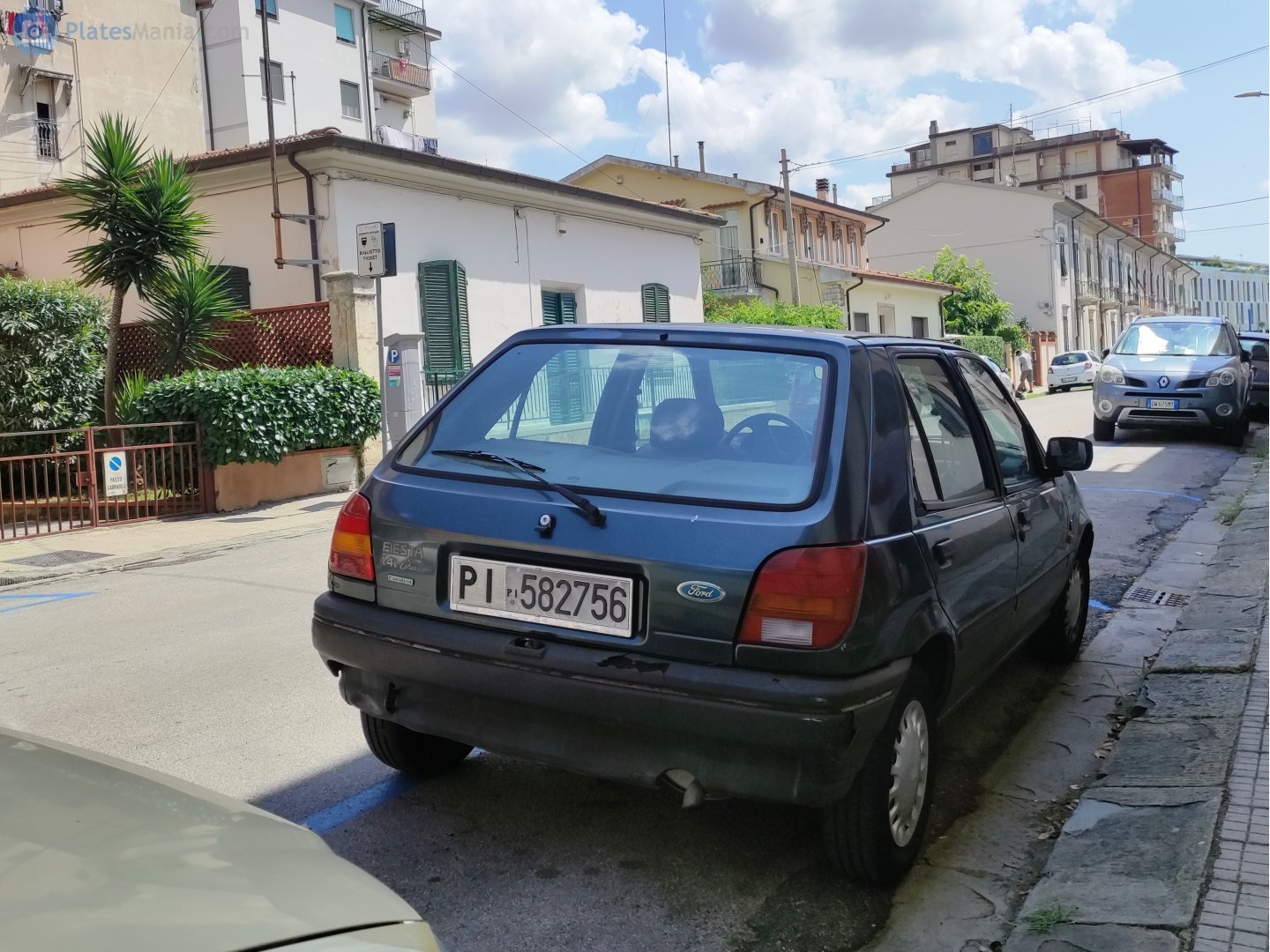 PI 582756, Ford Fiesta 3rd gen (Classic) 5-door Hatch (FBJ; BE13), 1989–1997