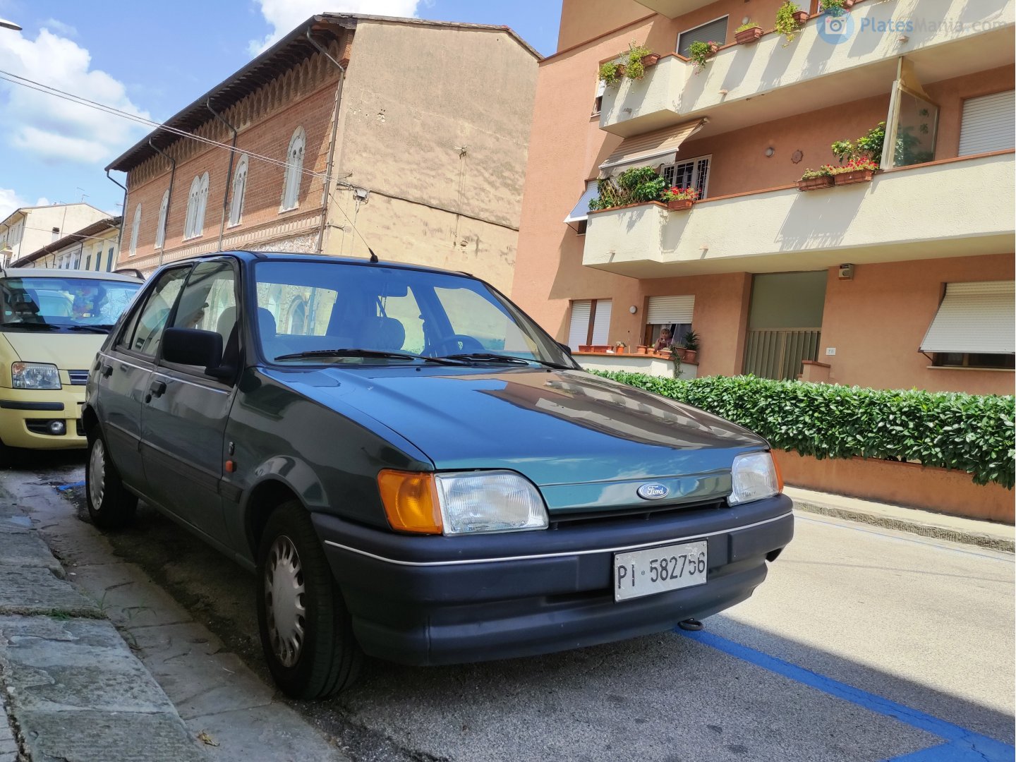 PI 582756, Ford Fiesta 3rd gen (Classic) 5-door Hatch (FBJ; BE13), 1989–1997