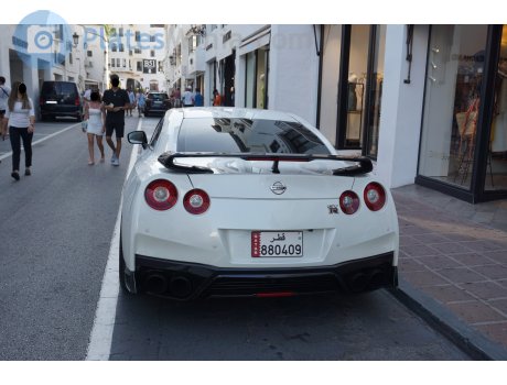 880409, Nissan GT-R
