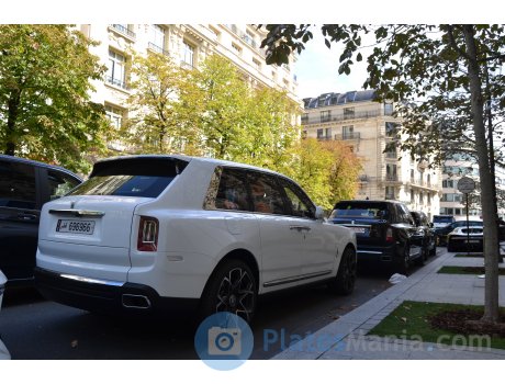 696966, Rolls-Royce Cullinan