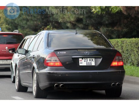 23 KK 888, Mercedes-Benz E-Klasse