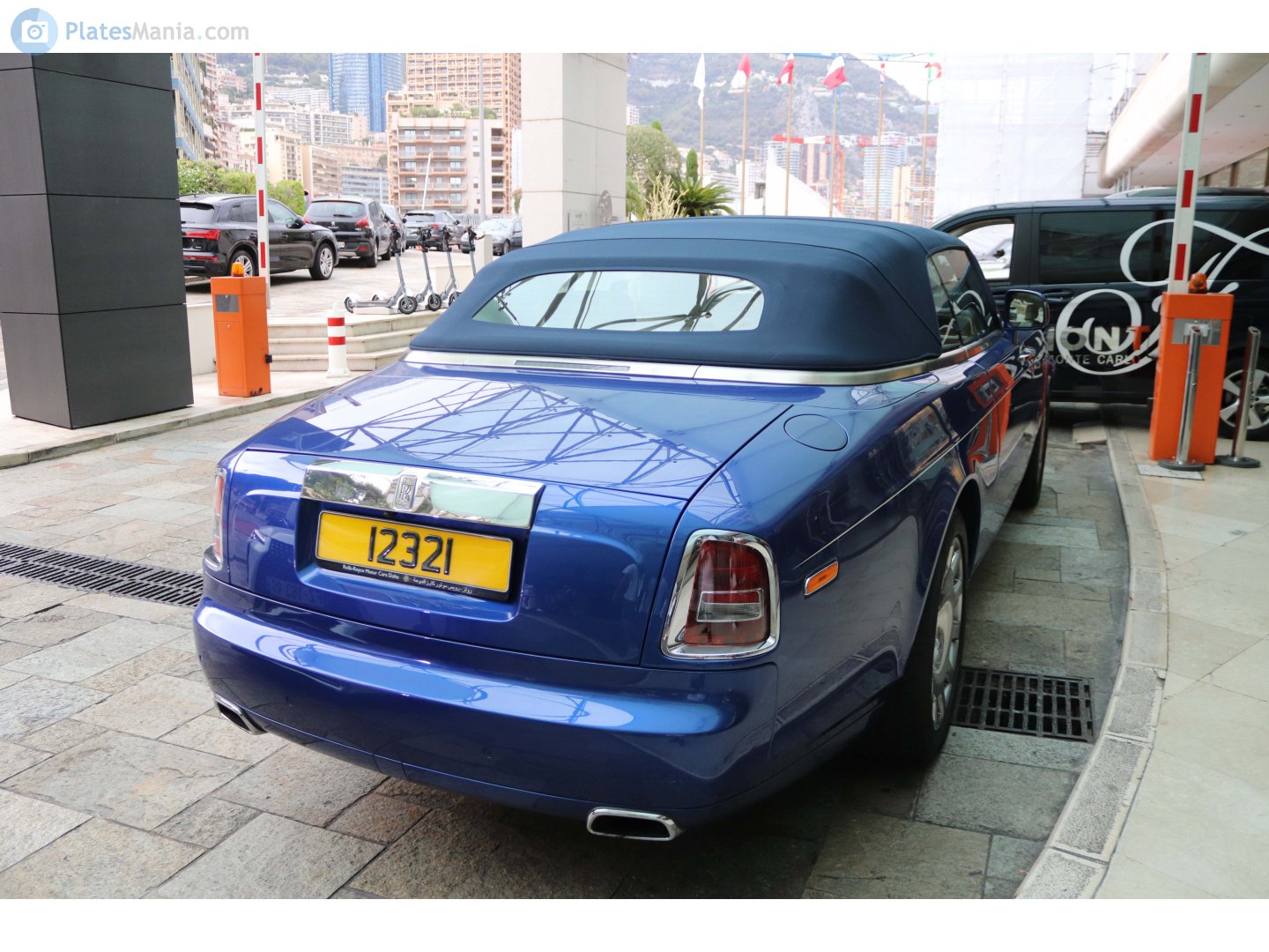 12321, Rolls-Royce Phantom Drophead Coupé 