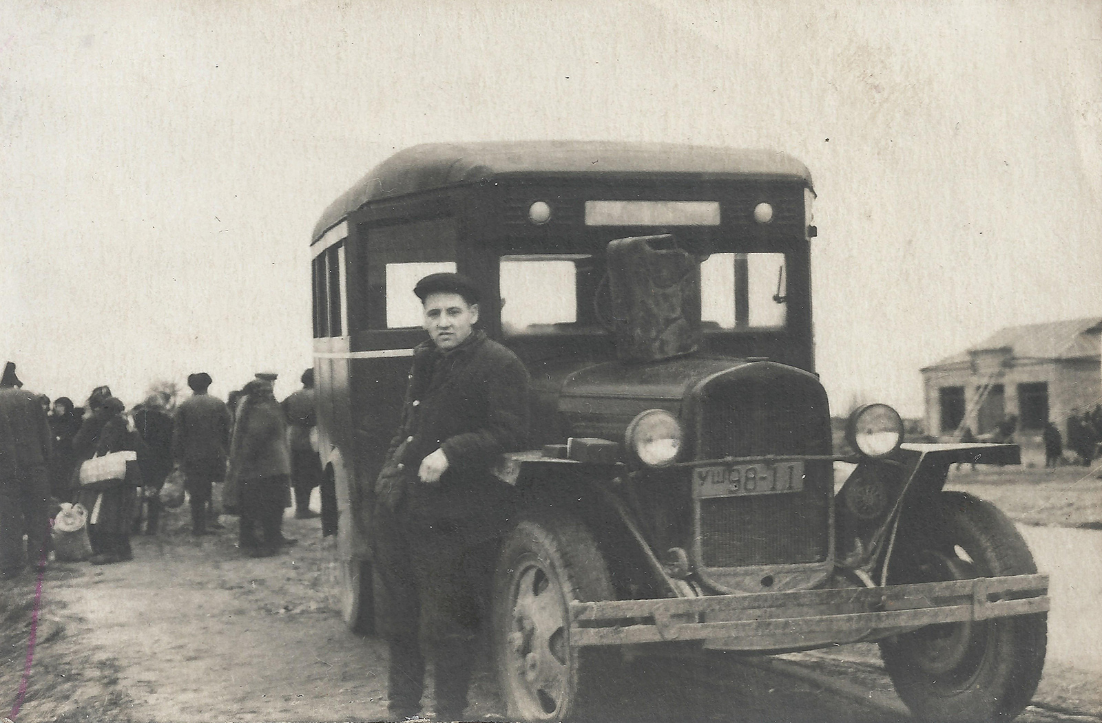 УШ 9811, GAZ 03-30 