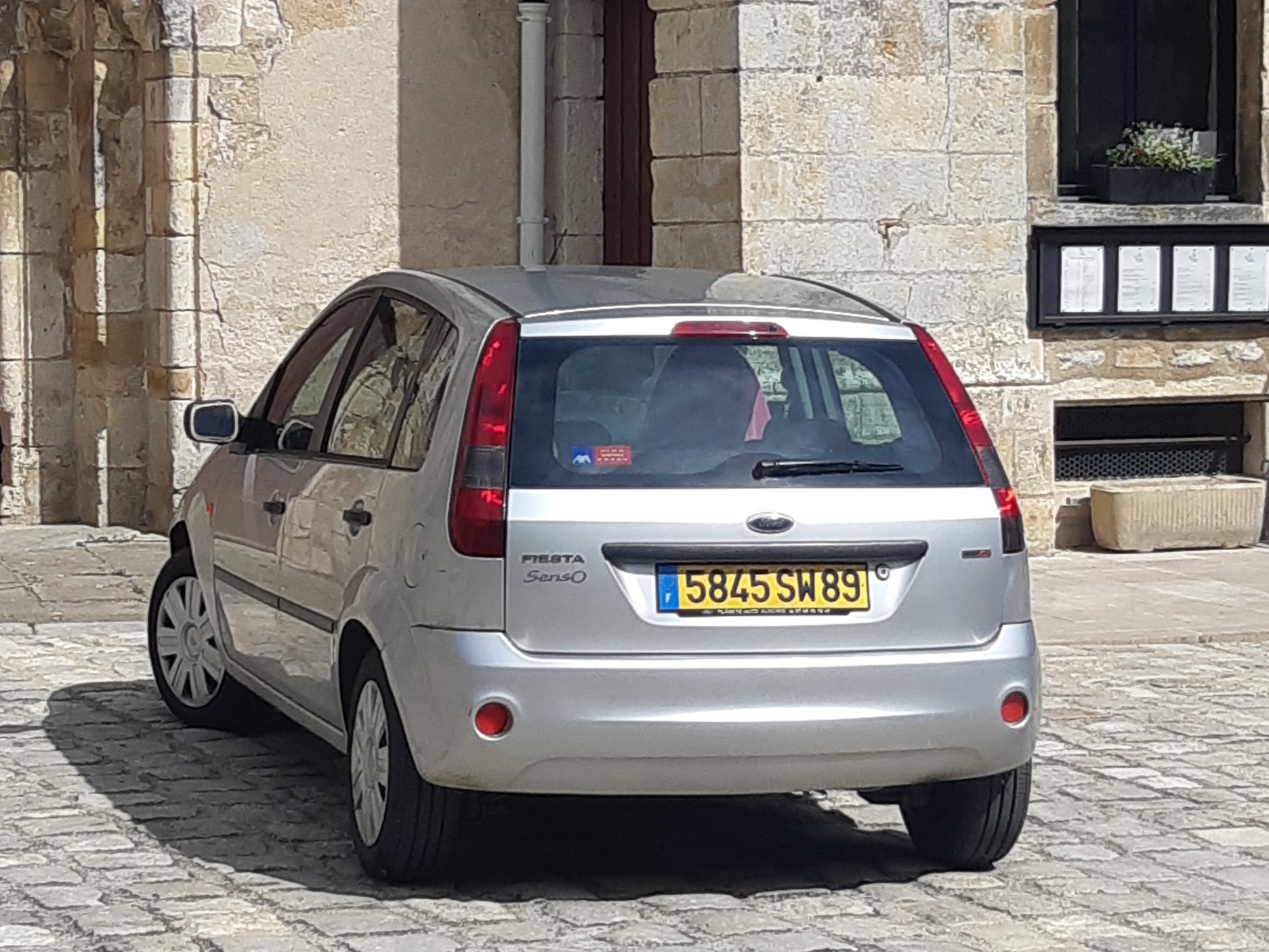 5845 SW 89, Ford Fiesta 5th gen 5-door Hatch (B256/BV256), 2002–2005 (–2010 for LATAM-market)