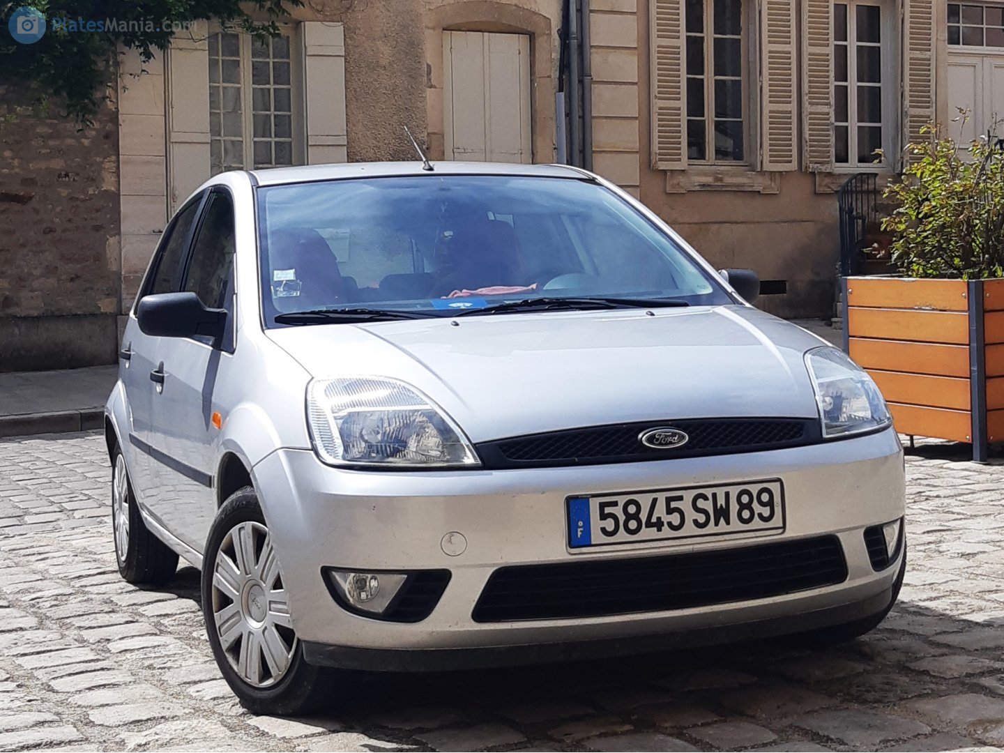 5845 SW 89, Ford Fiesta 5th gen 5-door Hatch (B256/BV256), 2002–2005 (–2010 for LATAM-market)