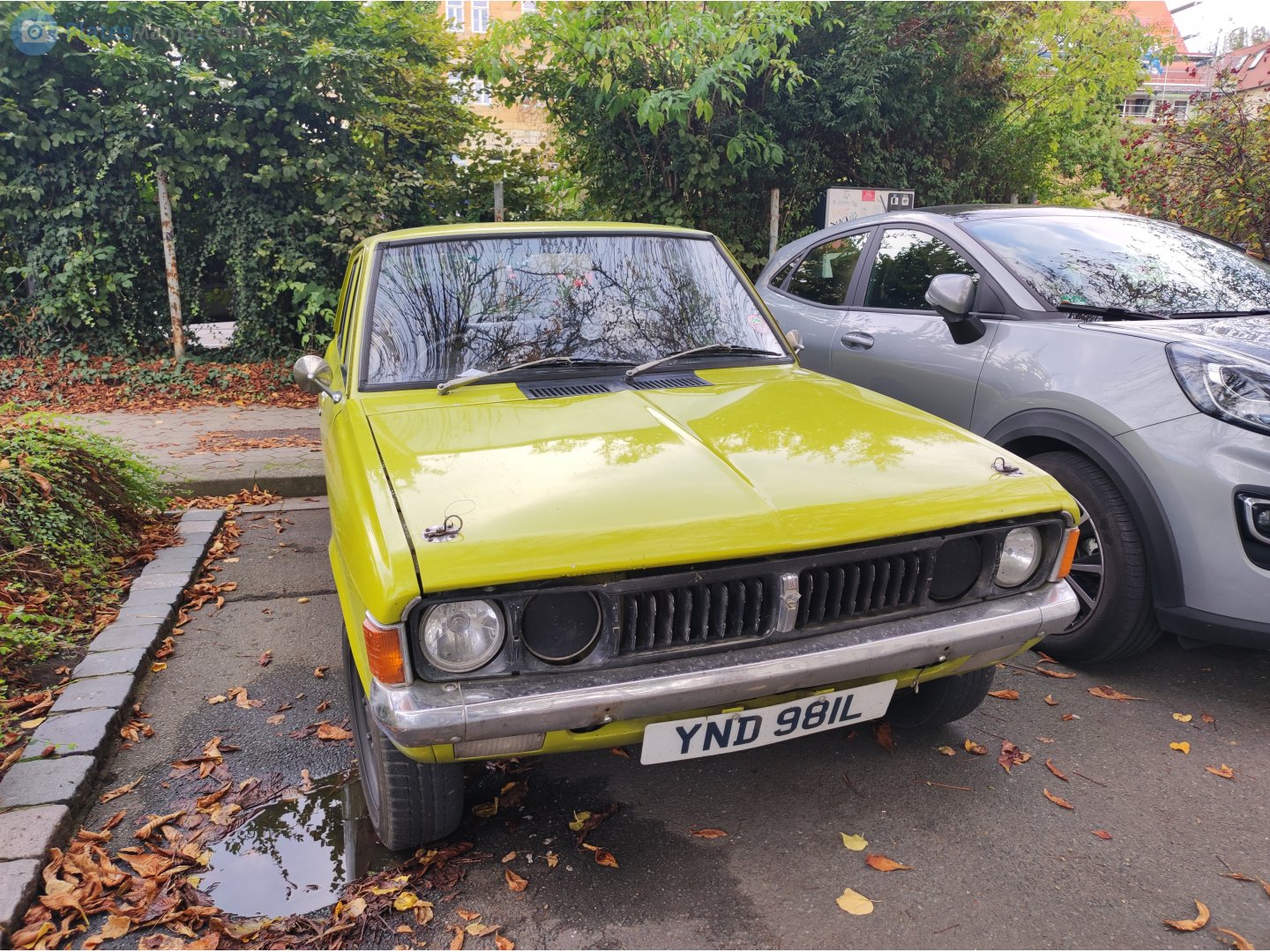 YND981L, Chrysler Galant 