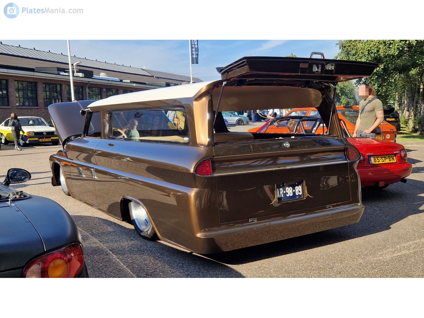 AR-98-89, Chevrolet C/K-Series 1st gen 10 Carryall Suburban, facelift, 1961–1966